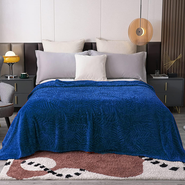 Embossed Fleece Blanket Blue