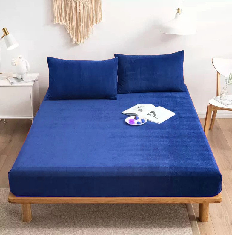 VELVET FITTED SHEET ROYAL BLUE