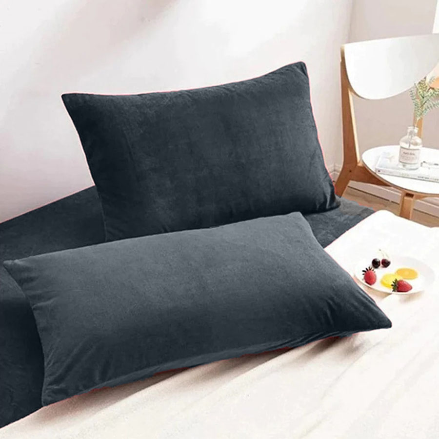 VELVET PILLOW COVERS BLACK